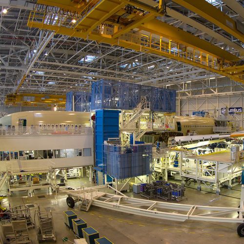 Airbus Final Assembly Line di Blagnac, Prancis. Photo Credits: Bernd K Collections / Wikimedia 
