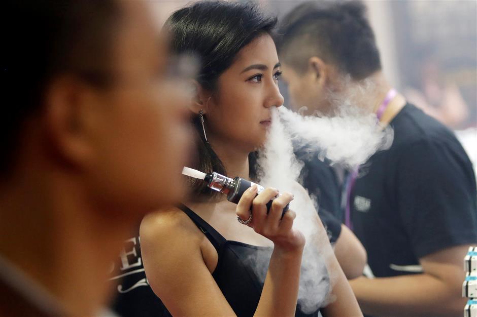 Di Thailand, vaping dilarang keras, tapi senjata api ramai diperjualbelikan online di platform e-commerce